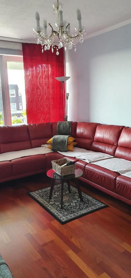 Santana 59 Mit Aufzug Und Balkon * Radevormwald